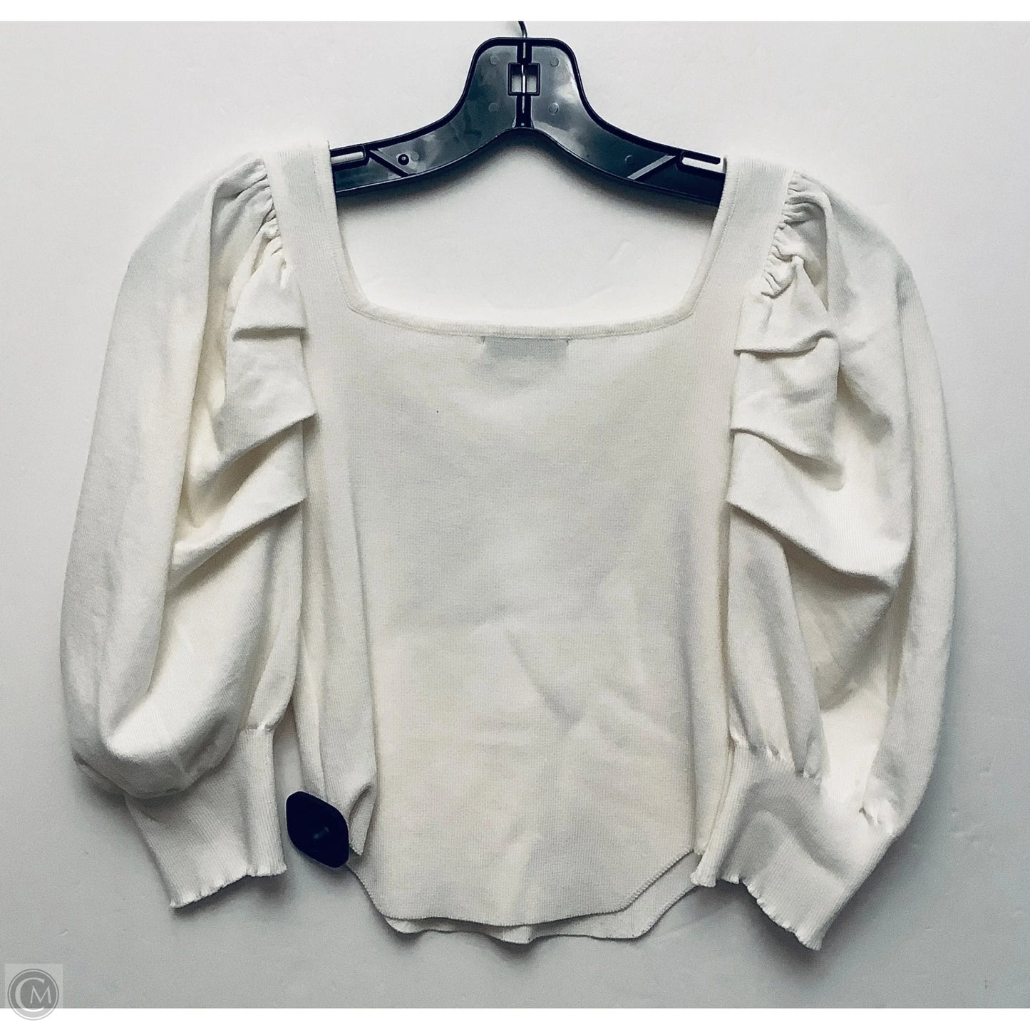 Top Short Sleeve By Clothes Mentor In White, Size: S