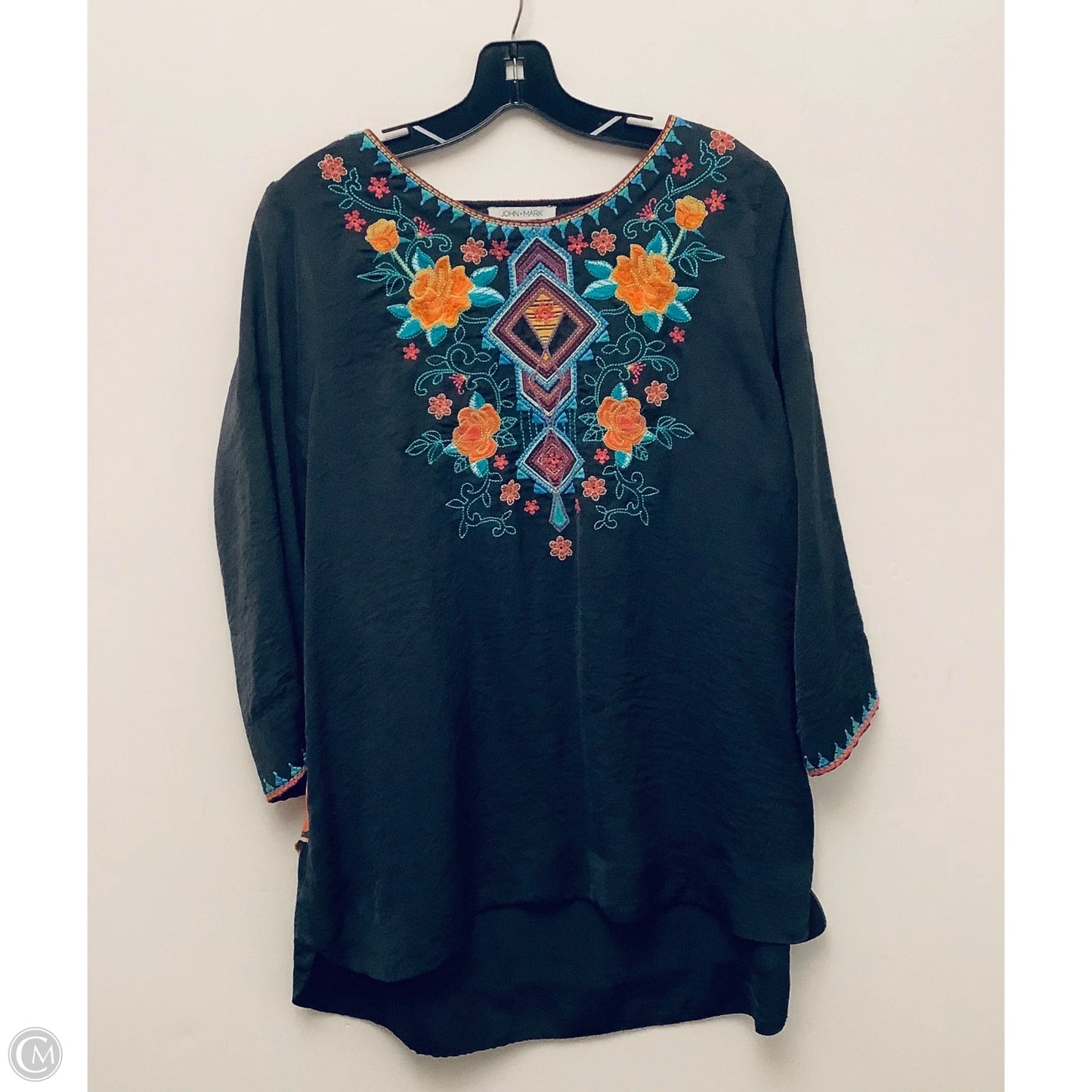 Top Long Sleeve By John Mark In Multi-colored, Size: S