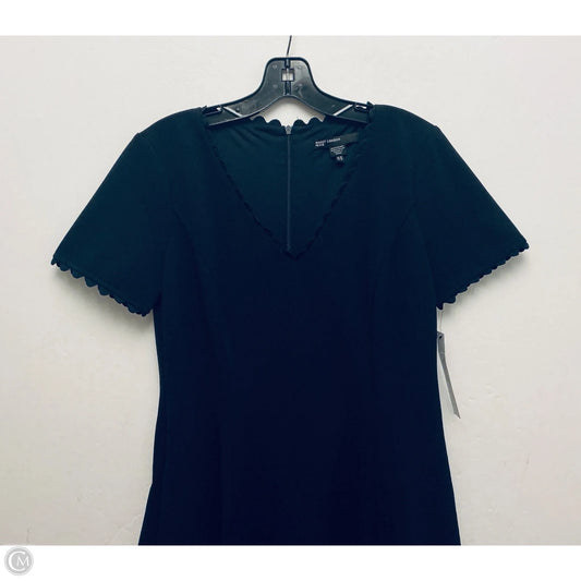 Dress Casual Short By Maggy London In Navy, Size: 6p