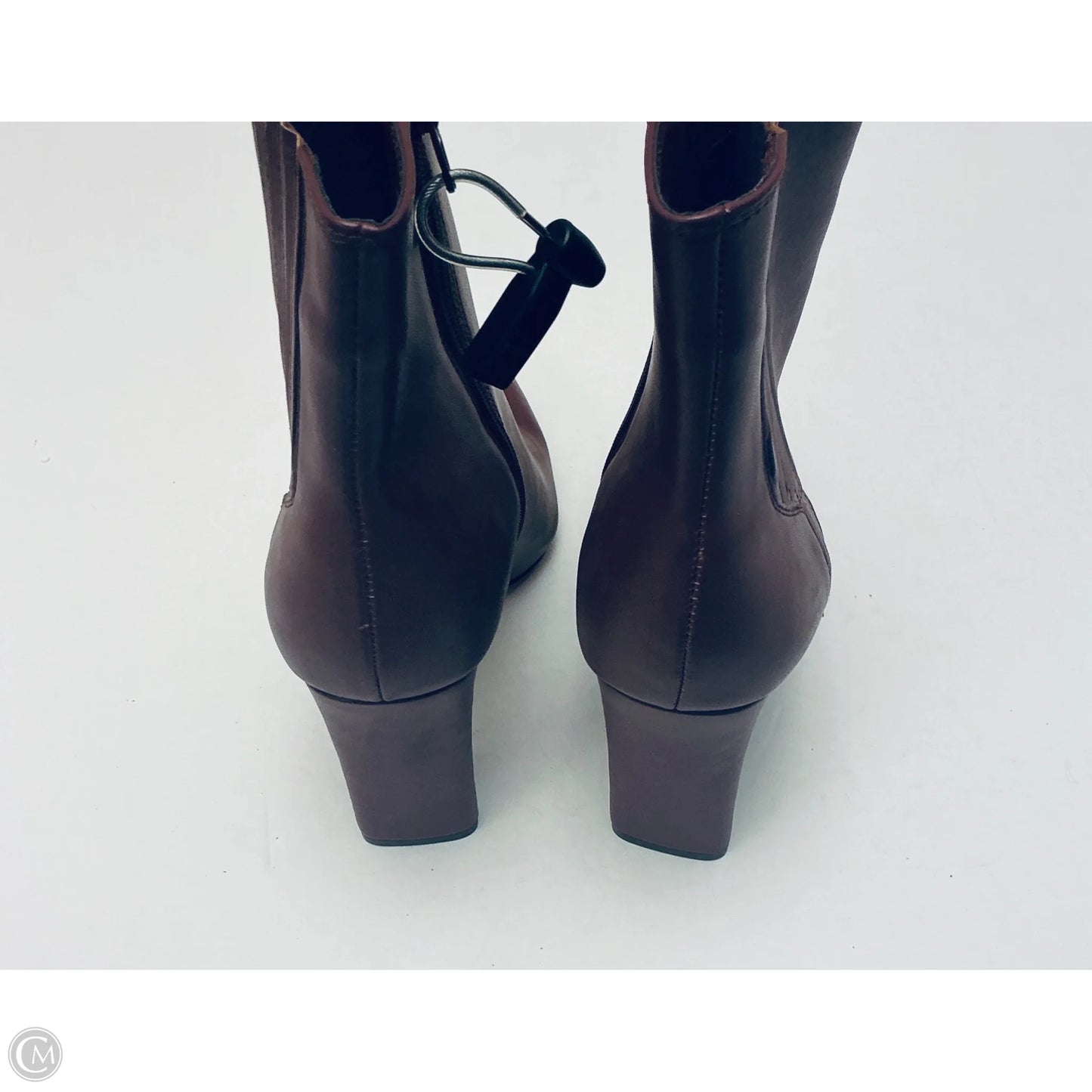 Boots Ankle Heels By Bcbg In Maroon, Size: 9.5