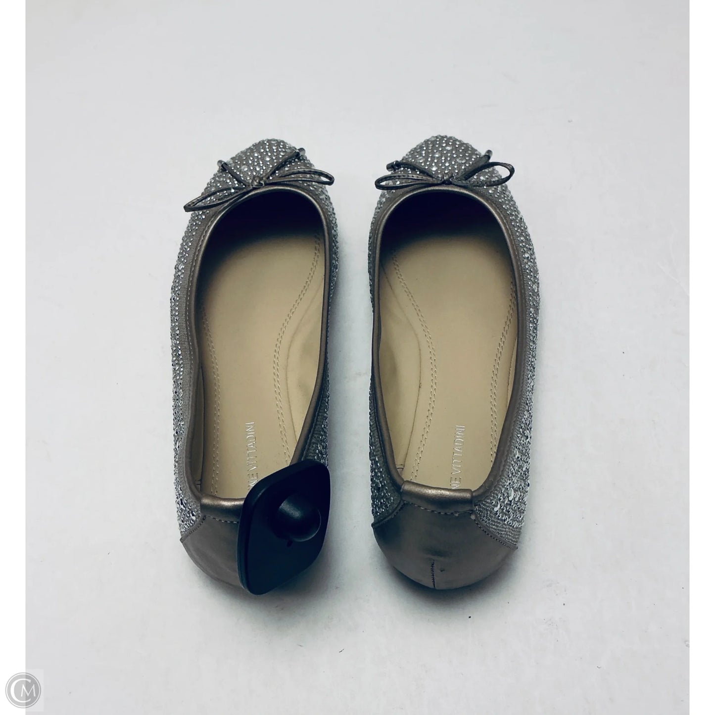 Shoes Flats By Adrienne Vittadini In Silver, Size: 9