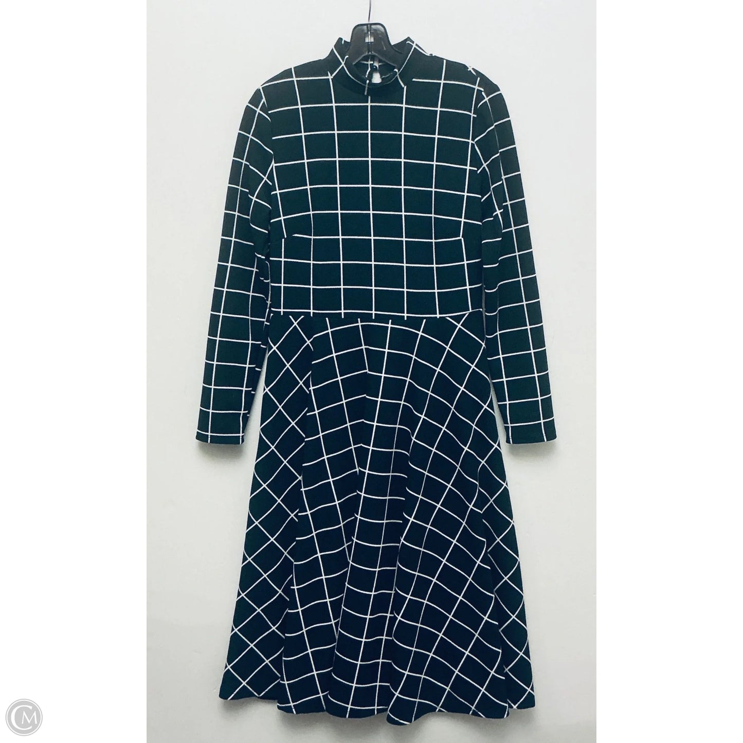 Dress Casual Midi By Clothes Mentor In Checkered Pattern, Size: L
