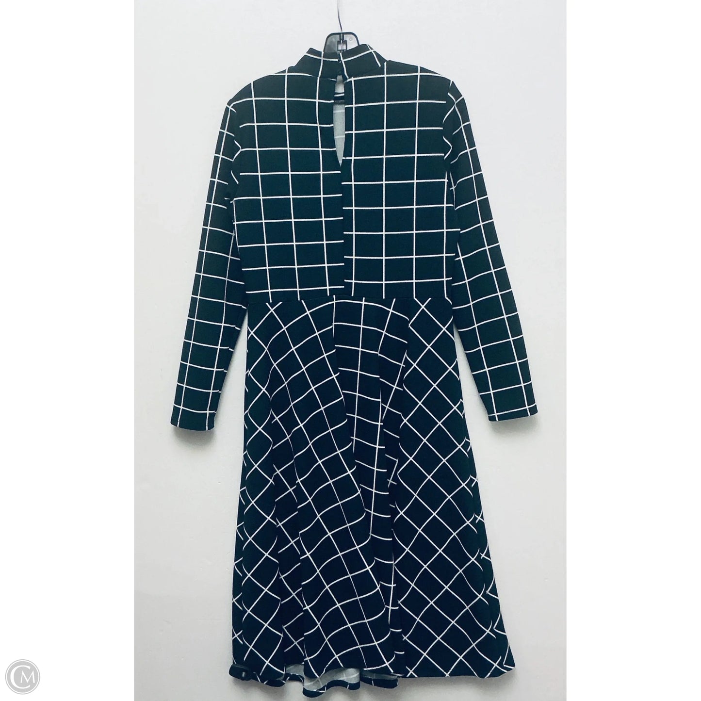 Dress Casual Midi By Clothes Mentor In Checkered Pattern, Size: L
