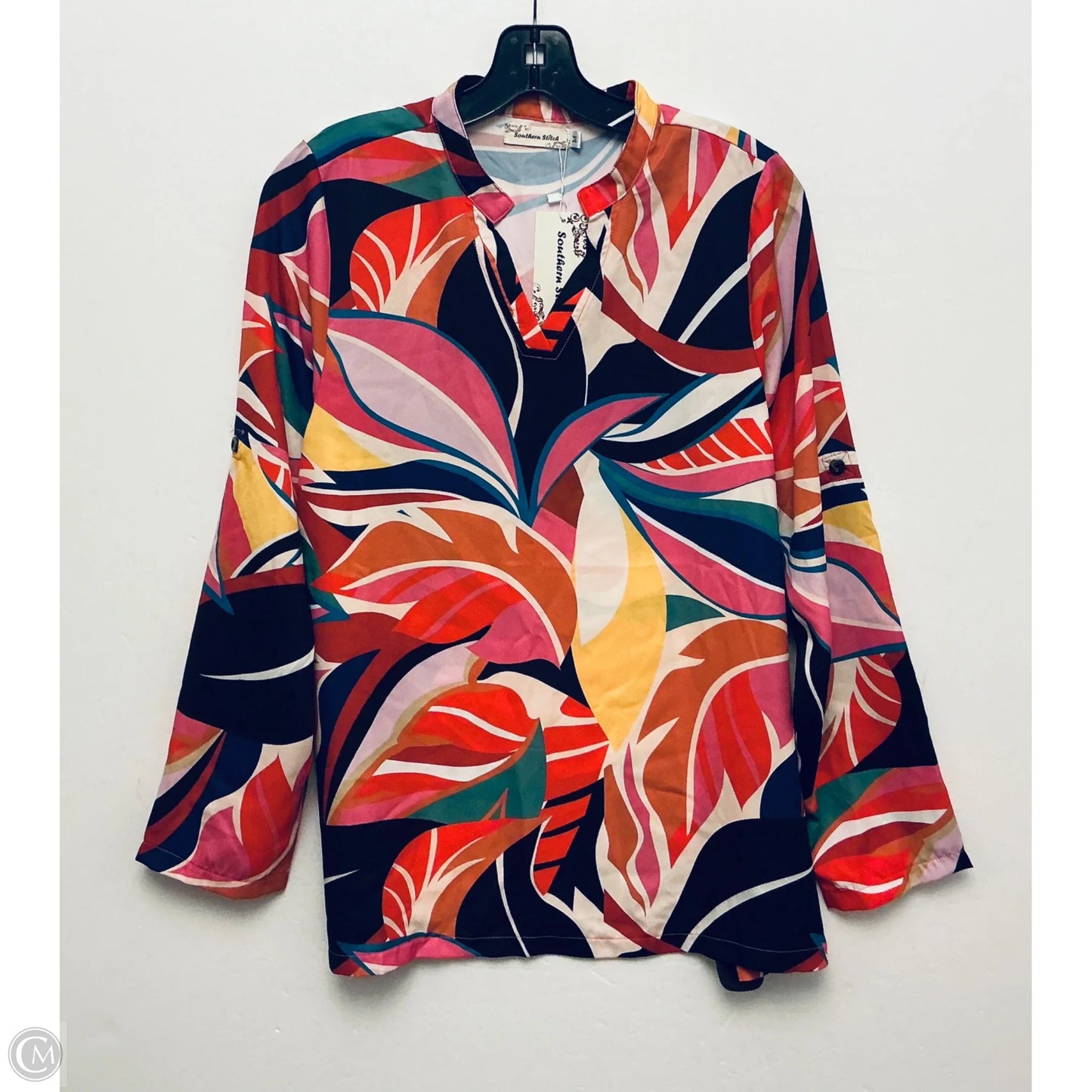 Top Long Sleeve By Southern Stitch In Multi-colored, Size: M