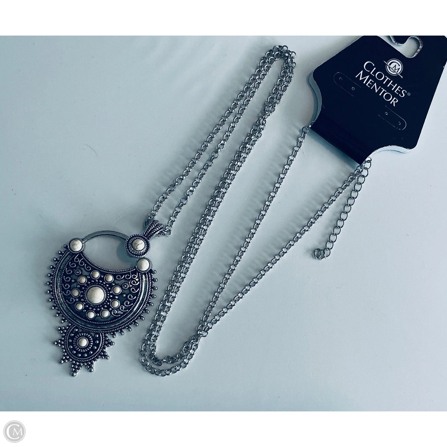 Necklace Pendant By Clothes Mentor