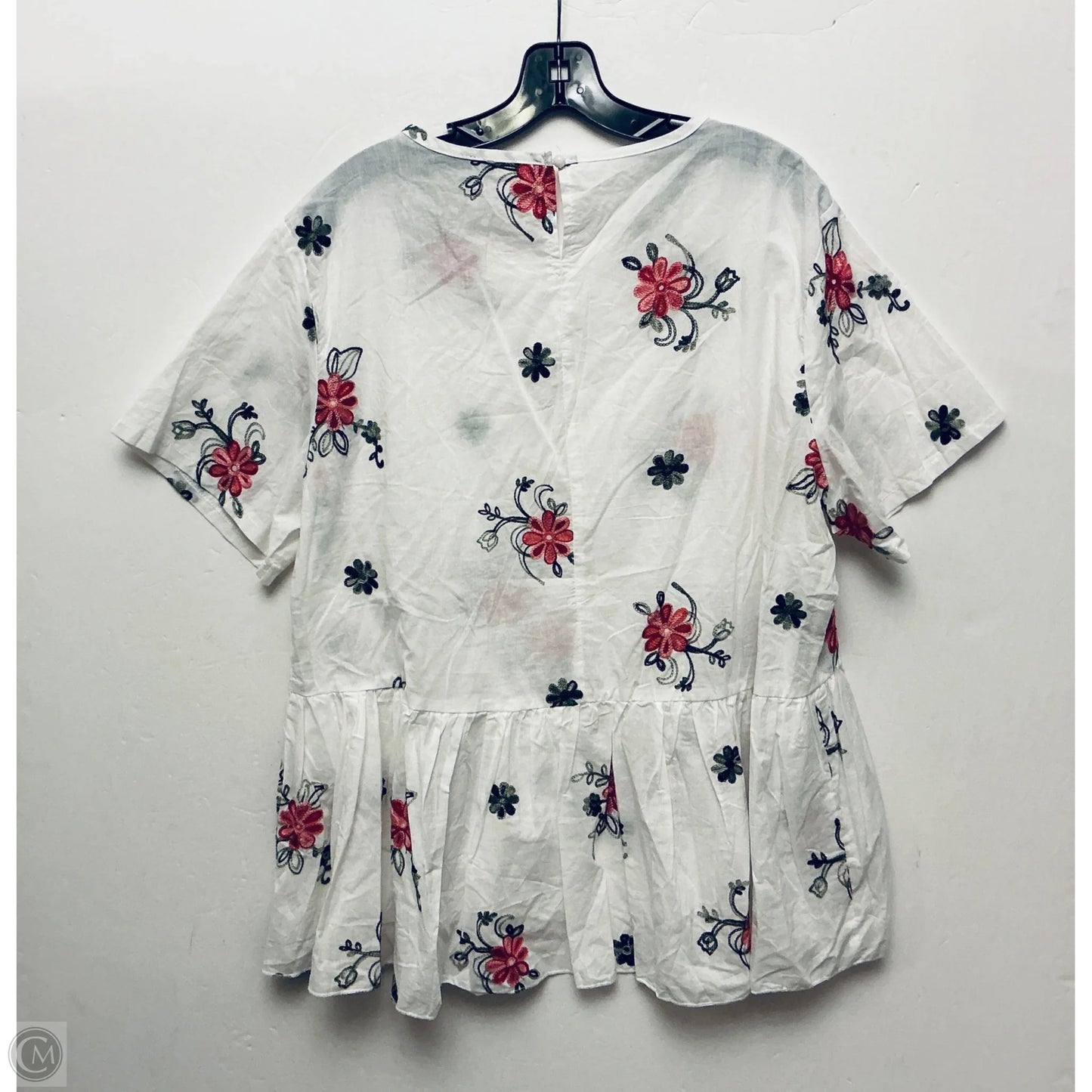 Top Short Sleeve By Shein In White, Size: 2x