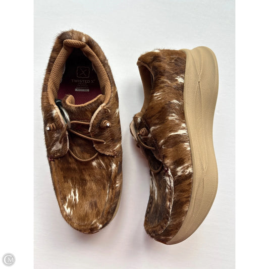 Shoes Sneakers By Cmc In Animal Print, Size: 6