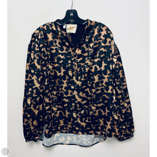 Top Long Sleeve By Clothes Mentor In Animal Print, Size: M