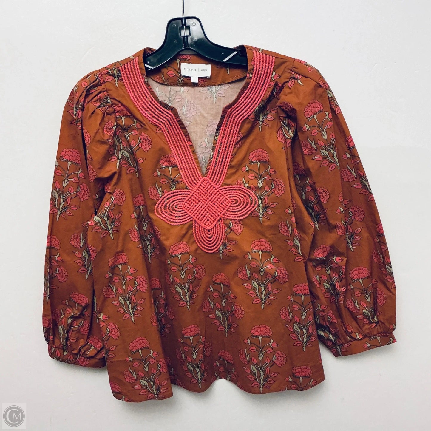 Top Long Sleeve By Entro In Geometric Pattern, Size: S