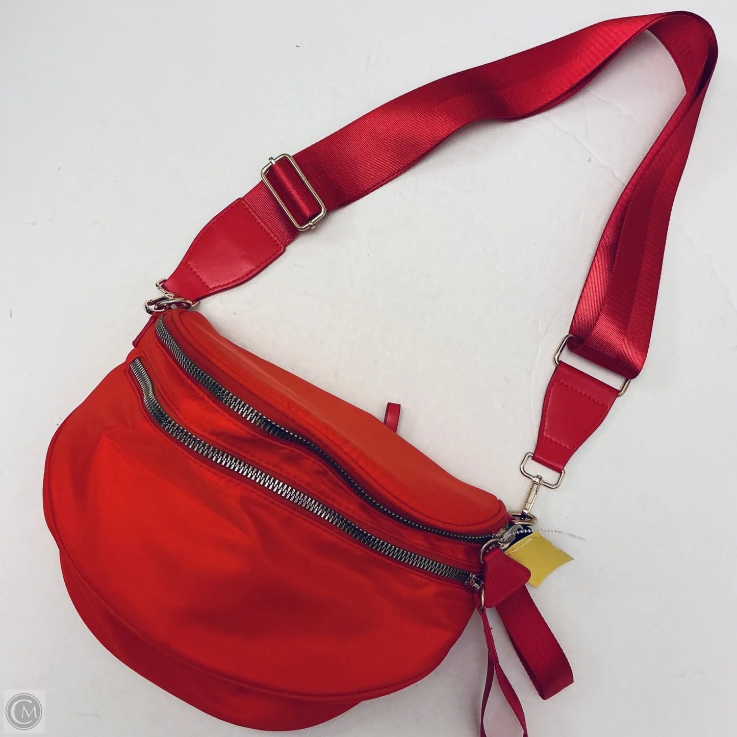 Crossbody By Clothes Mentor, Size: Medium