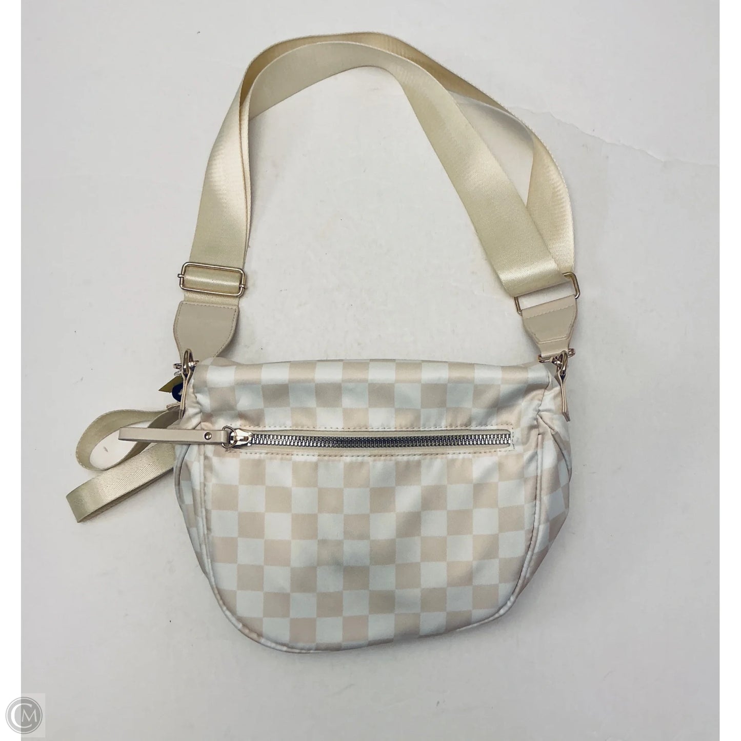 Crossbody By Clothes Mentor, Size: Medium