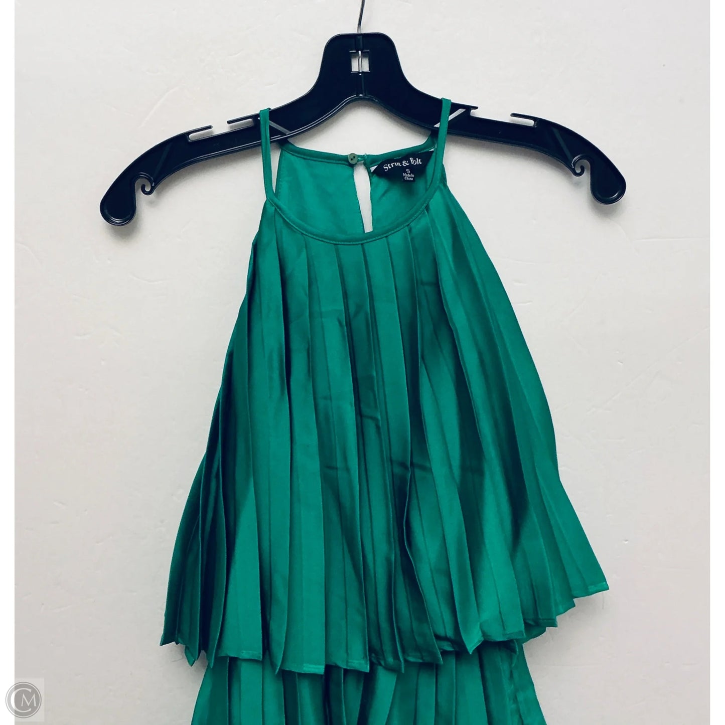 Dress Casual Short By Strut & Bolt In Green, Size: S