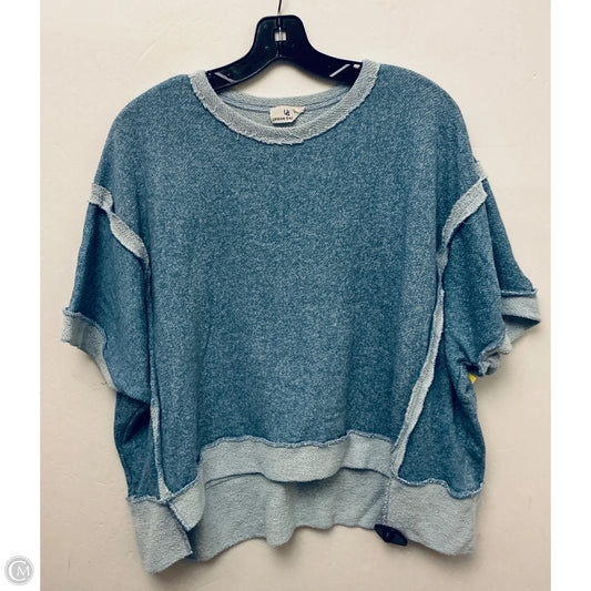 Top Short Sleeve By Urban Daizy In Blue, Size: L
