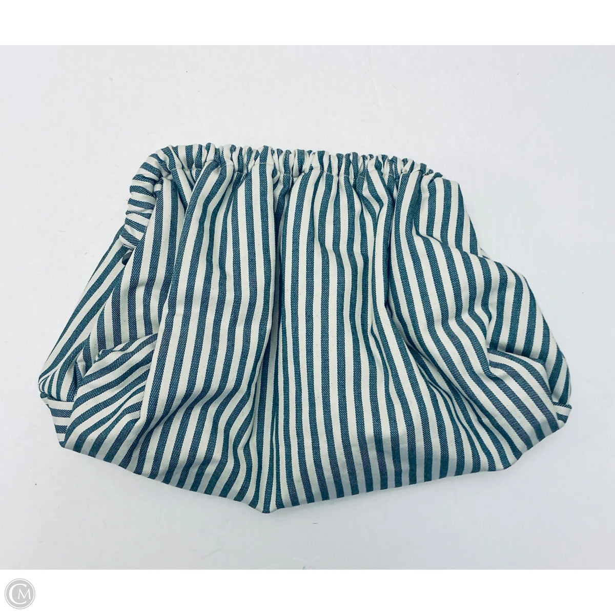 Clutch By Clothes Mentor, Size: Large