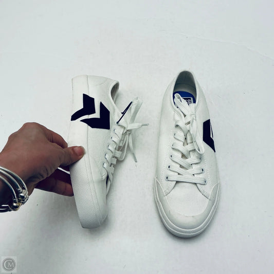 Shoes Sneakers By Dolce Vita In White, Size: 7.5