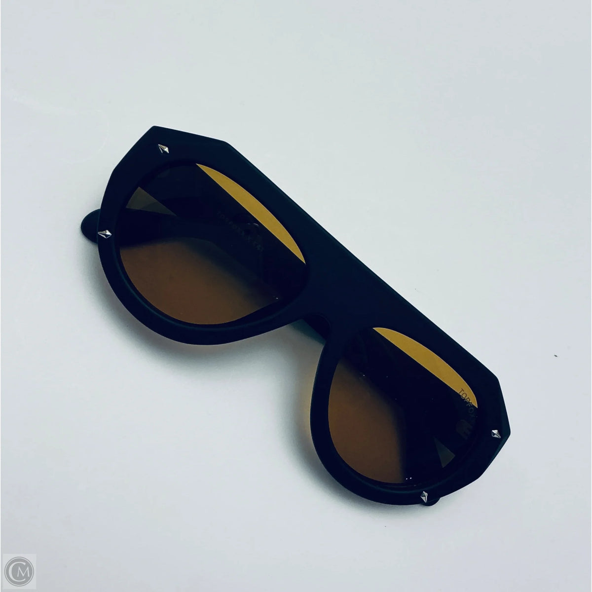Sunglasses By Clothes Mentor, Size: