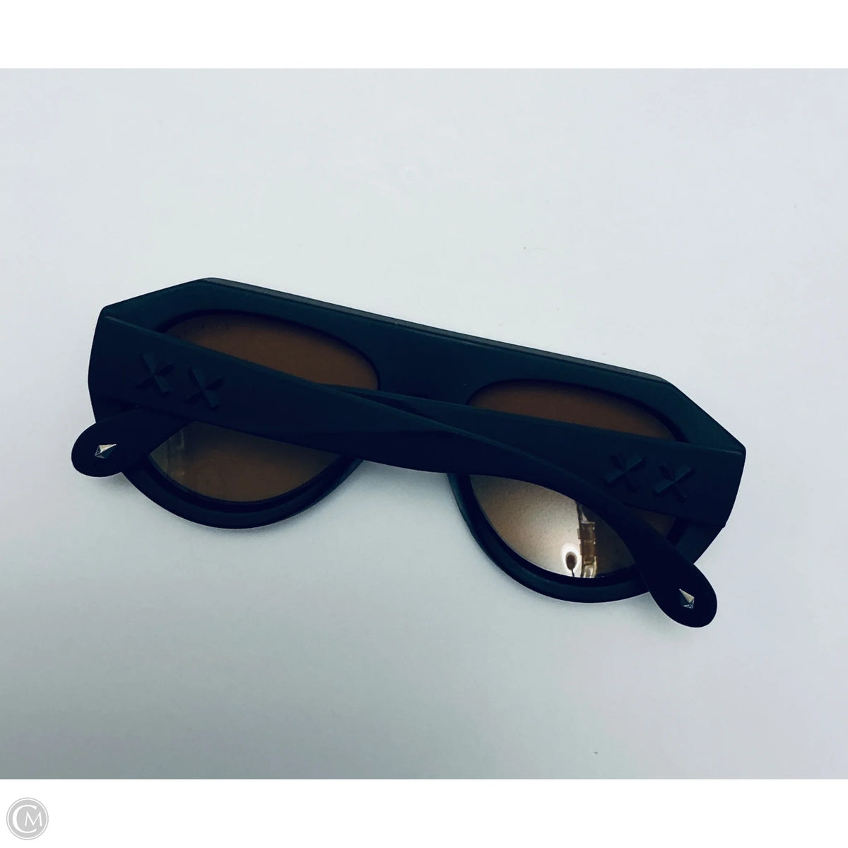 Sunglasses By Clothes Mentor, Size:
