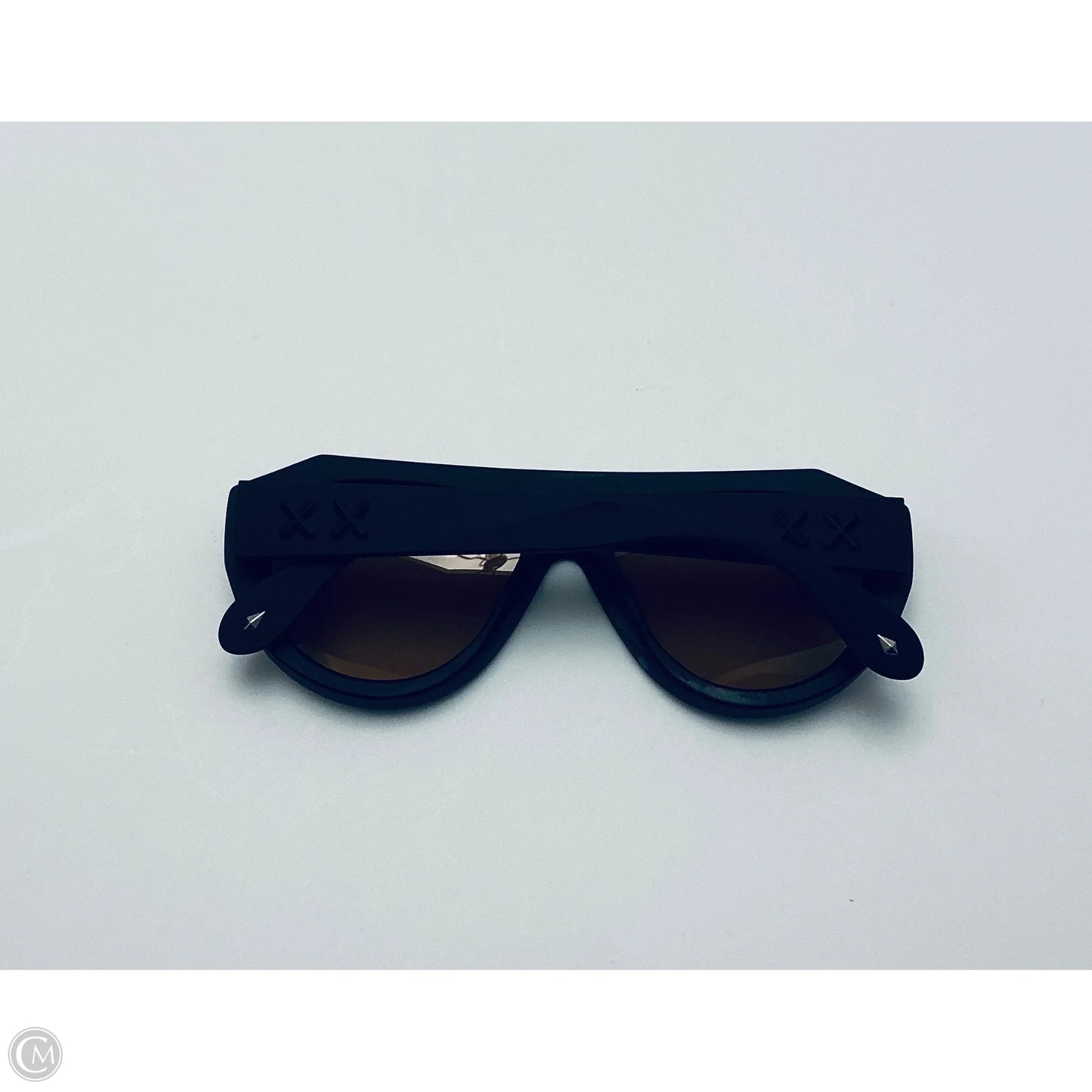 Sunglasses By Clothes Mentor, Size: