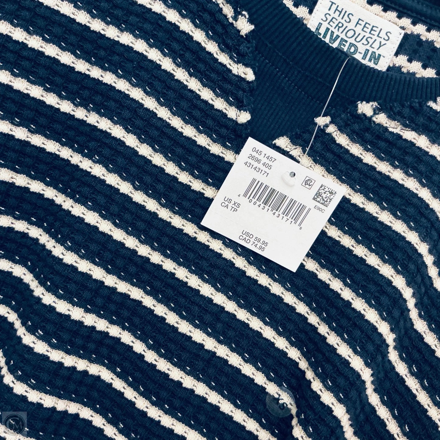 Top Long Sleeve By American Eagle In Navy, Size: Xs