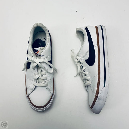 Shoes Sneakers By Nike In White, Size: 9