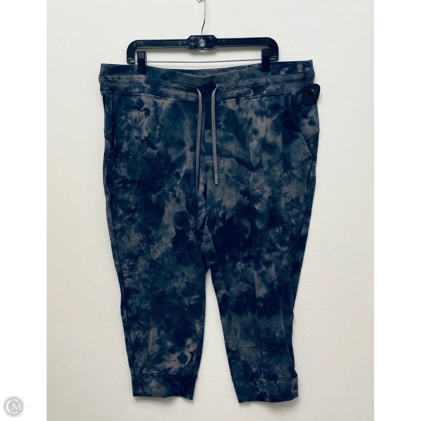 Athletic Pants By Lululemon In Grey, Size: 18