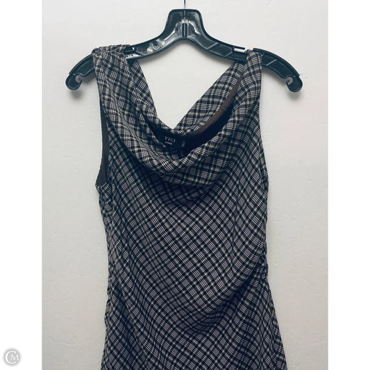 Dress Casual Short By Vici In Plaid Pattern, Size: L
