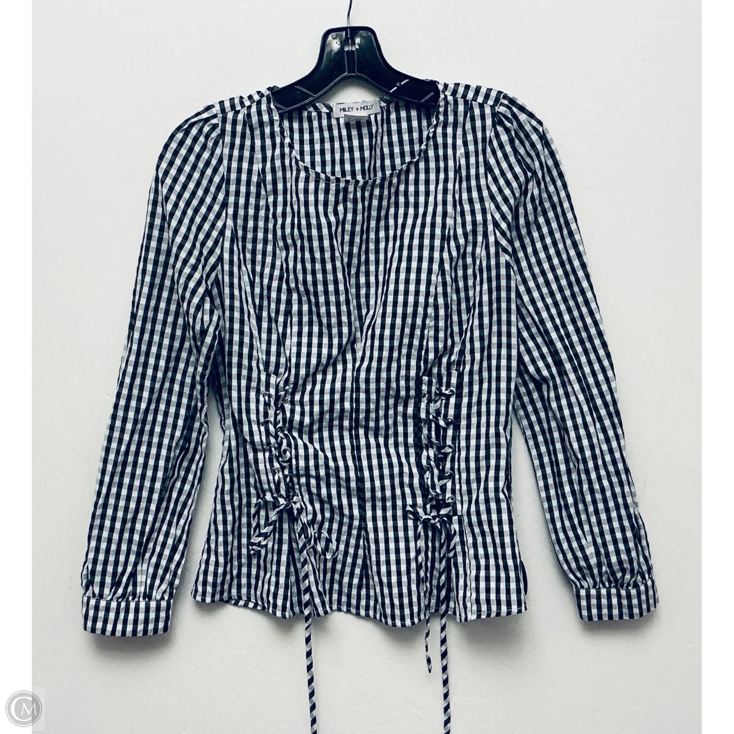 Top Long Sleeve By Clothes Mentor In Plaid Pattern, Size: M