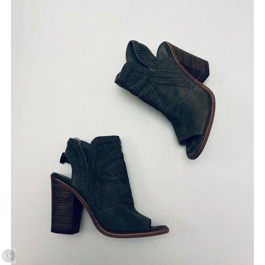 Shoes Heels Block By Vince Camuto In Grey, Size: 7
