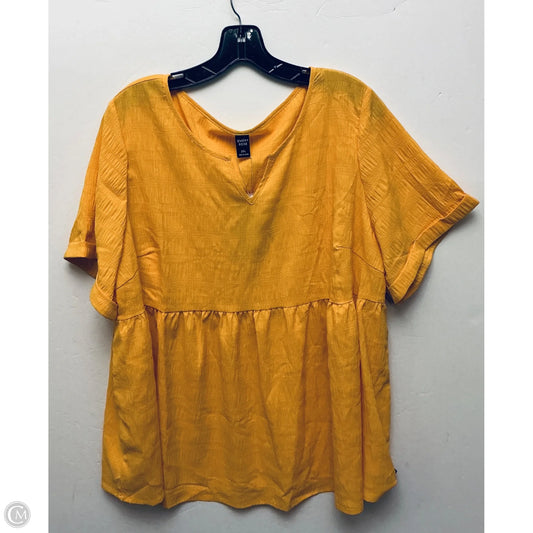 Top Short Sleeve By Emery Rose In Yellow, Size: 2x