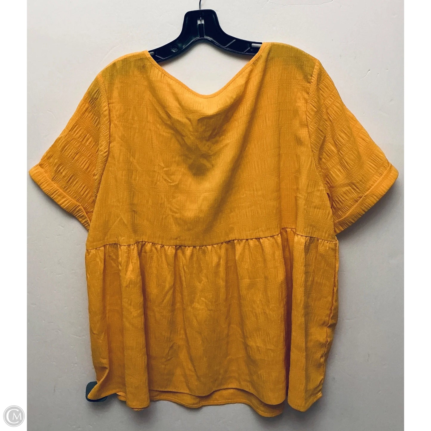 Top Short Sleeve By Emery Rose In Yellow, Size: 2x