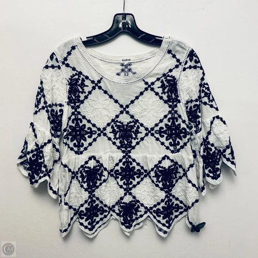 Top Short Sleeve By Clothes Mentor In White, Size: L