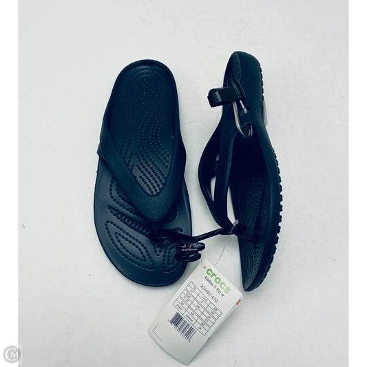 Sandals Flip Flops By Crocs In Black-colored, Size: 7
