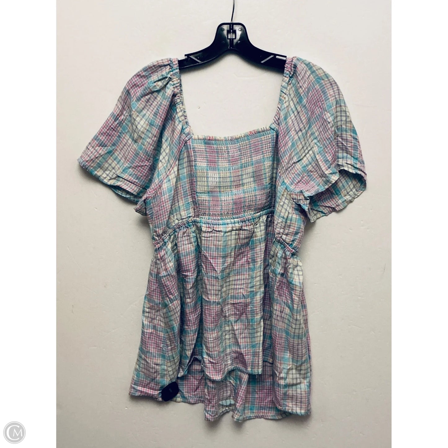Top Short Sleeve By Ingrid & Isabel In Plaid Pattern, Size: Xl