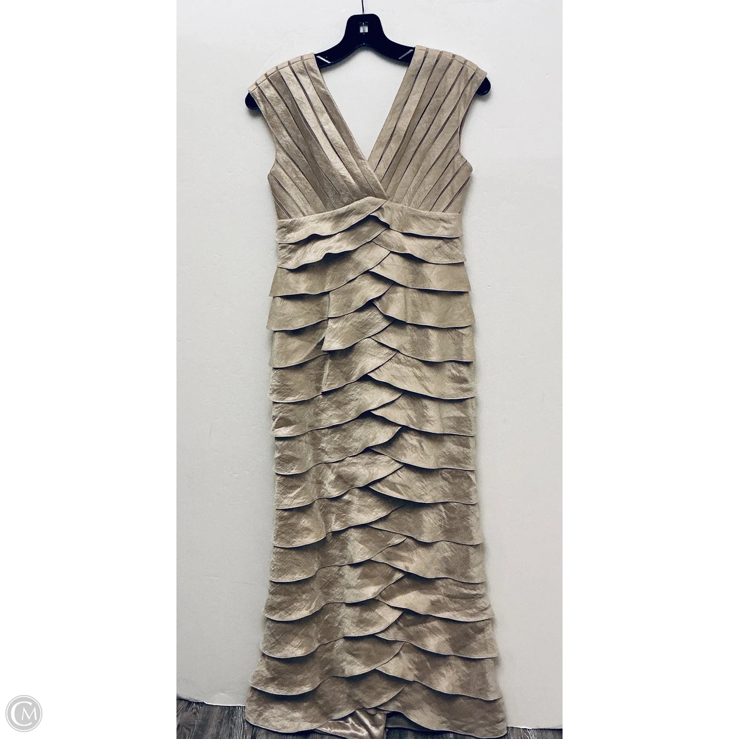 Dress Party Long By Adrianna Papell In Gold, Size: 2p