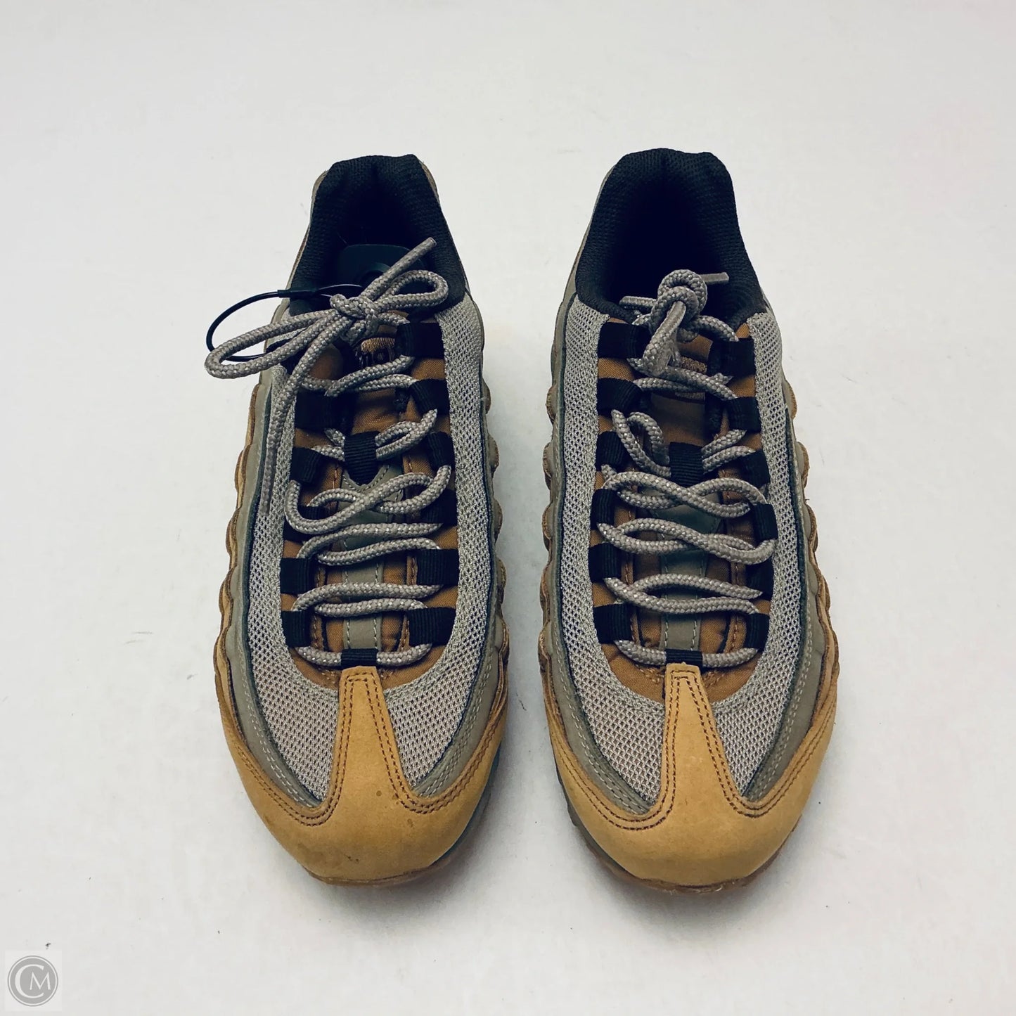 Shoes Sneakers By Nike In Brown, Size: 6