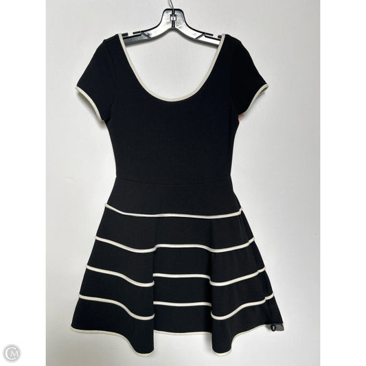 Dress Casual Short By Soprano In Black, Size: L