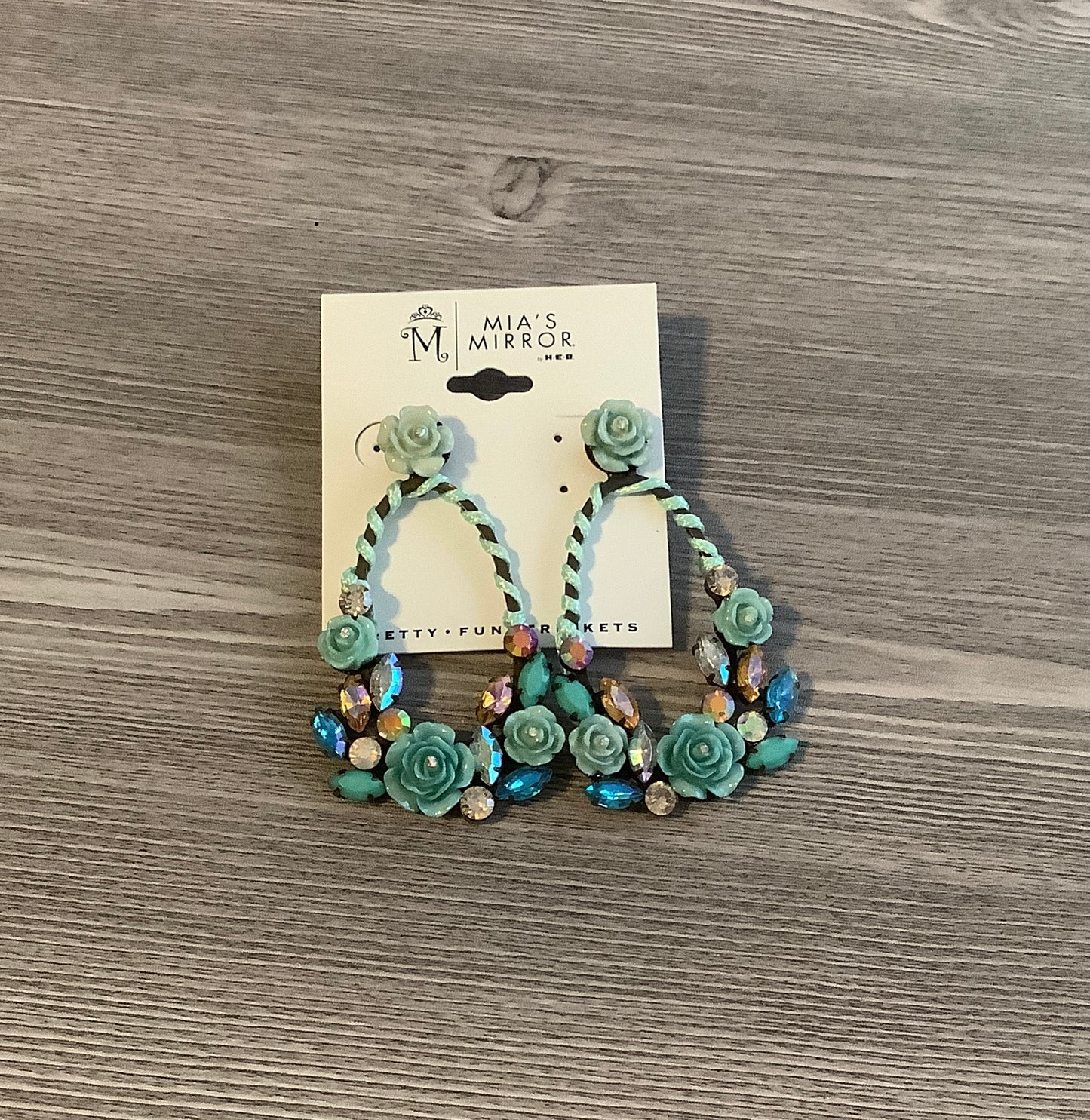 Earrings Dangle/drop Clothes Mentor