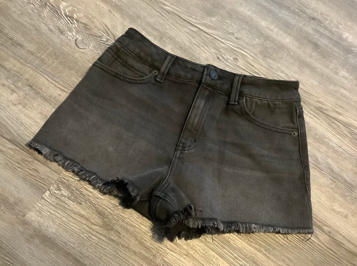 Shorts By Clothes Mentor In Grey, Size: 2