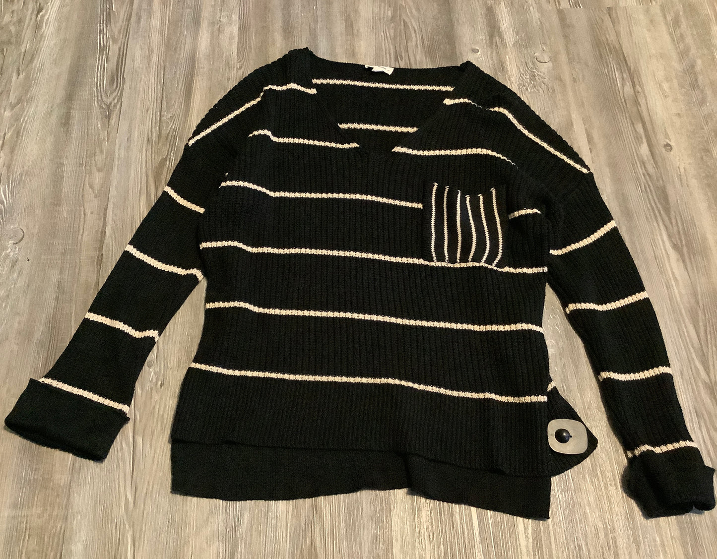 Top Long Sleeve By Ee Some In Striped Pattern, Size: M