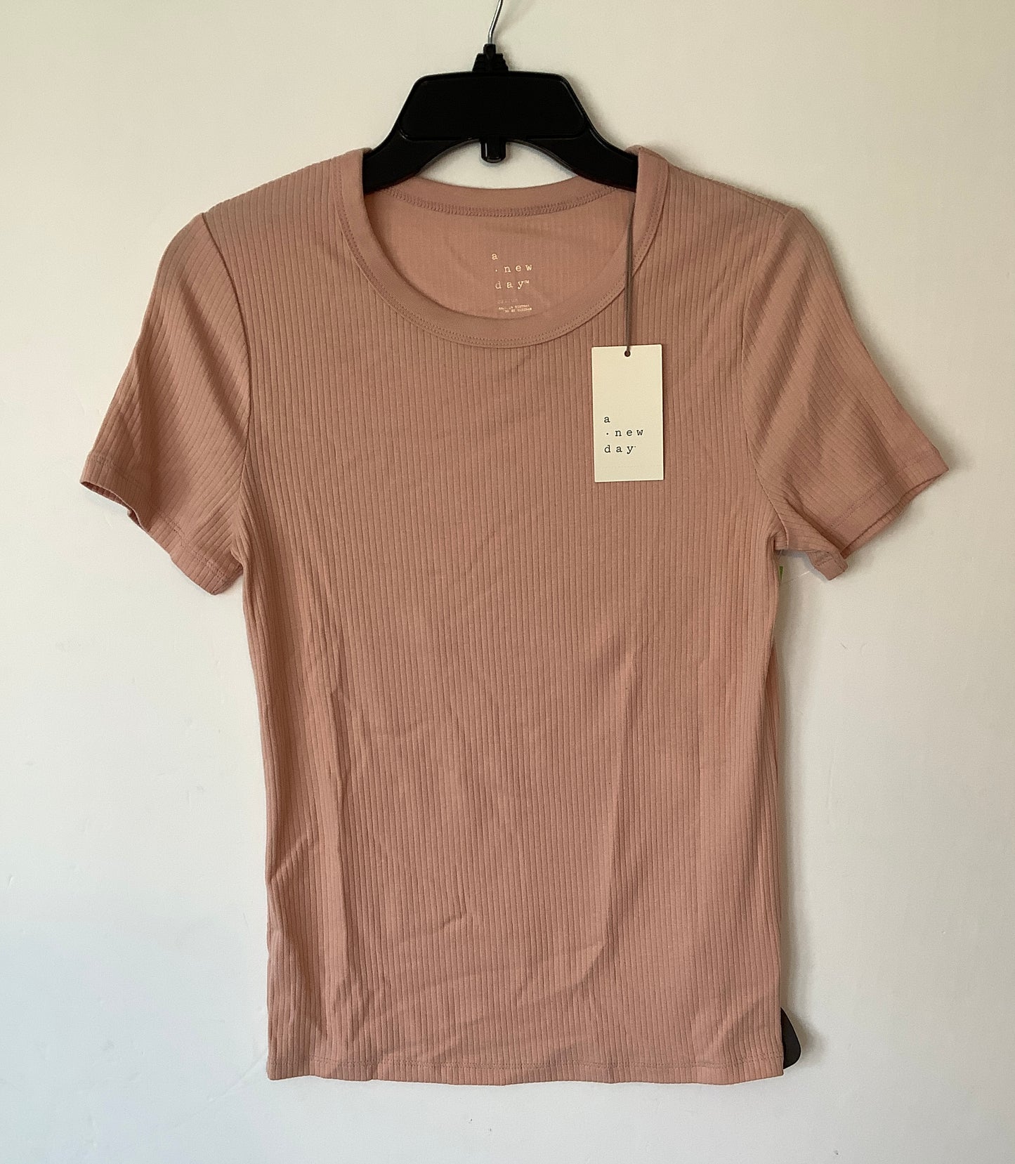 Top Short Sleeve By A New Day In Pink, Size: M