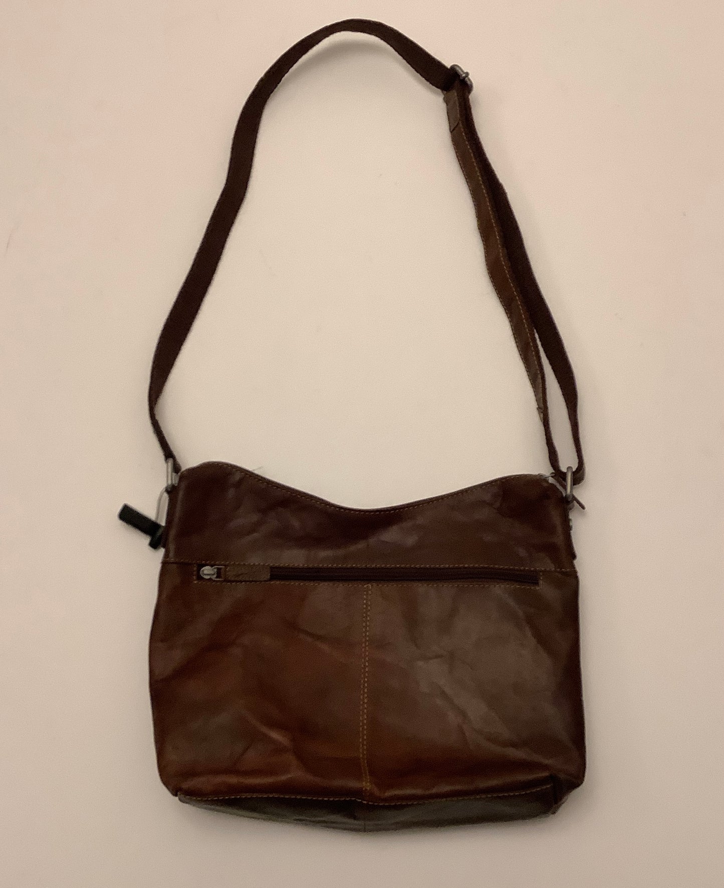 Crossbody Leather By Clothes Mentor, Size: Medium