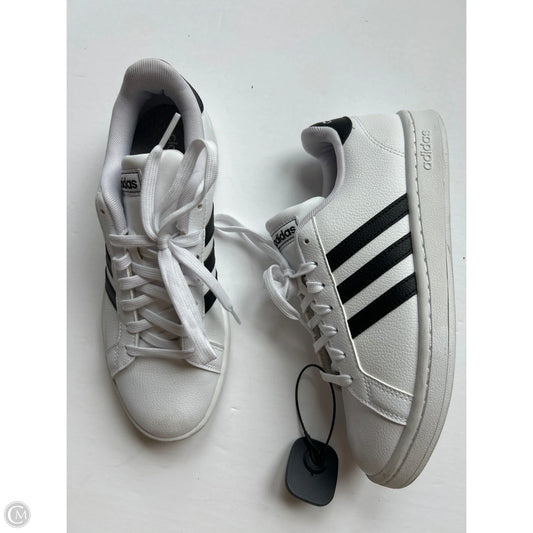 Shoes Sneakers By Adidas In White, Size: 7.5