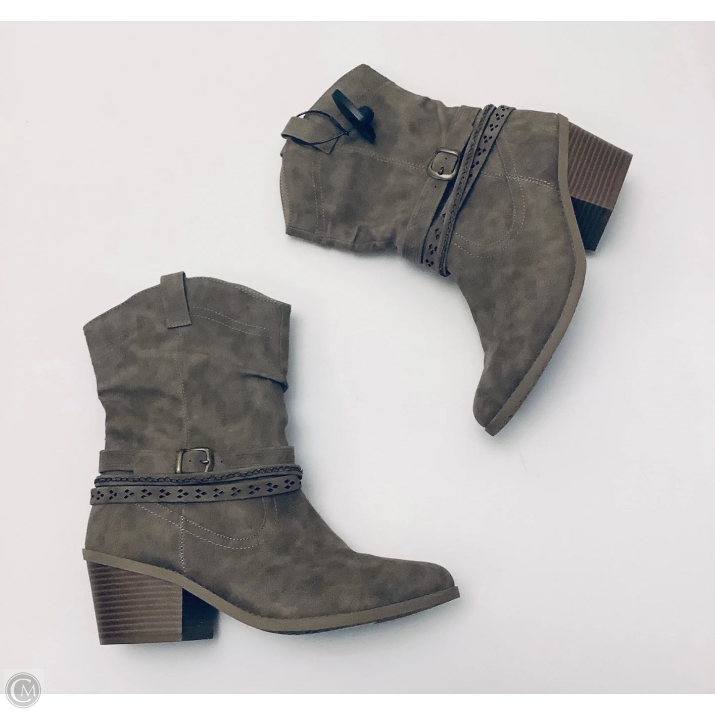 Boots Ankle Heels By Jelly Pop In Grey, Size: 9.5