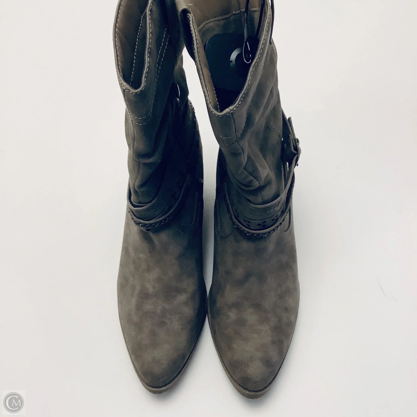 Boots Ankle Heels By Jelly Pop In Grey, Size: 9.5