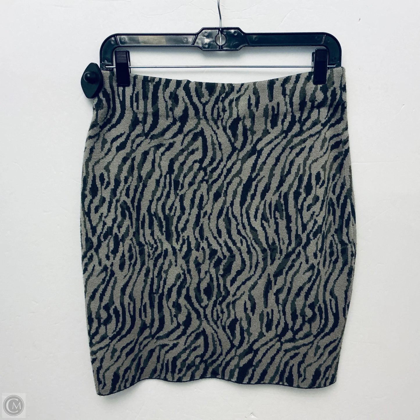 Skirt Mini & Short By Royalty In Green, Size: S