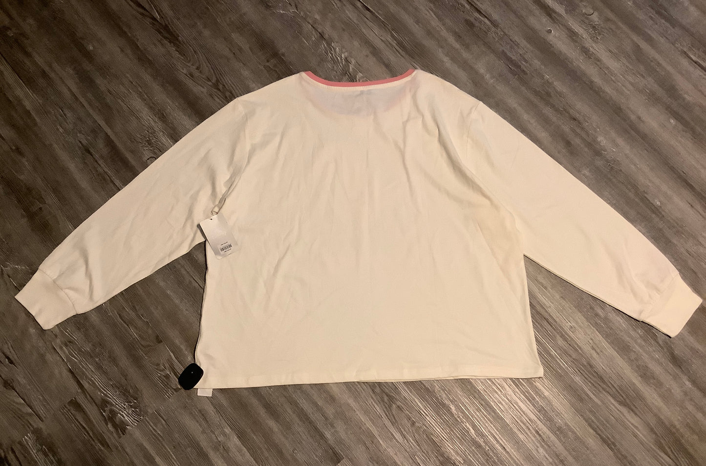 Cream Top Long Sleeve Disney Store, Size Xxl