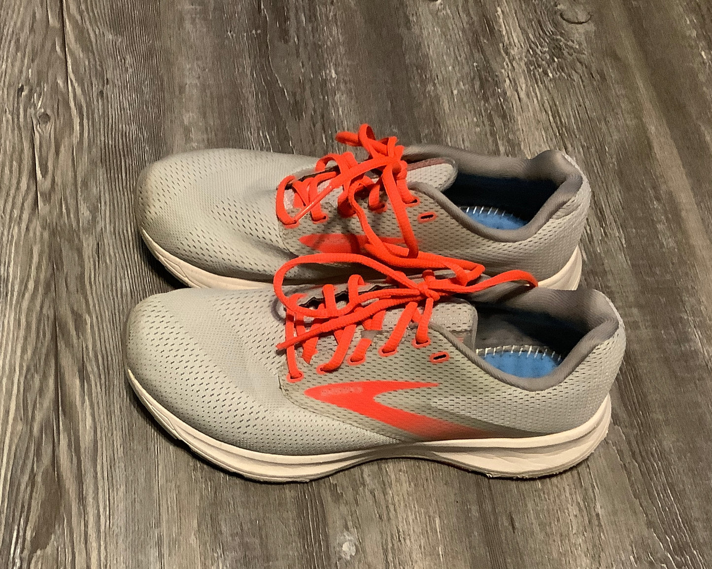 Shoes Athletic By Brooks  Size: 9