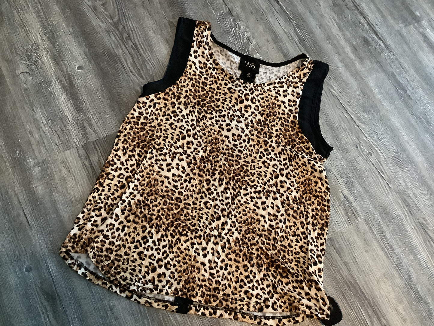 Top Sleeveless By W5 In Brown, Size: M