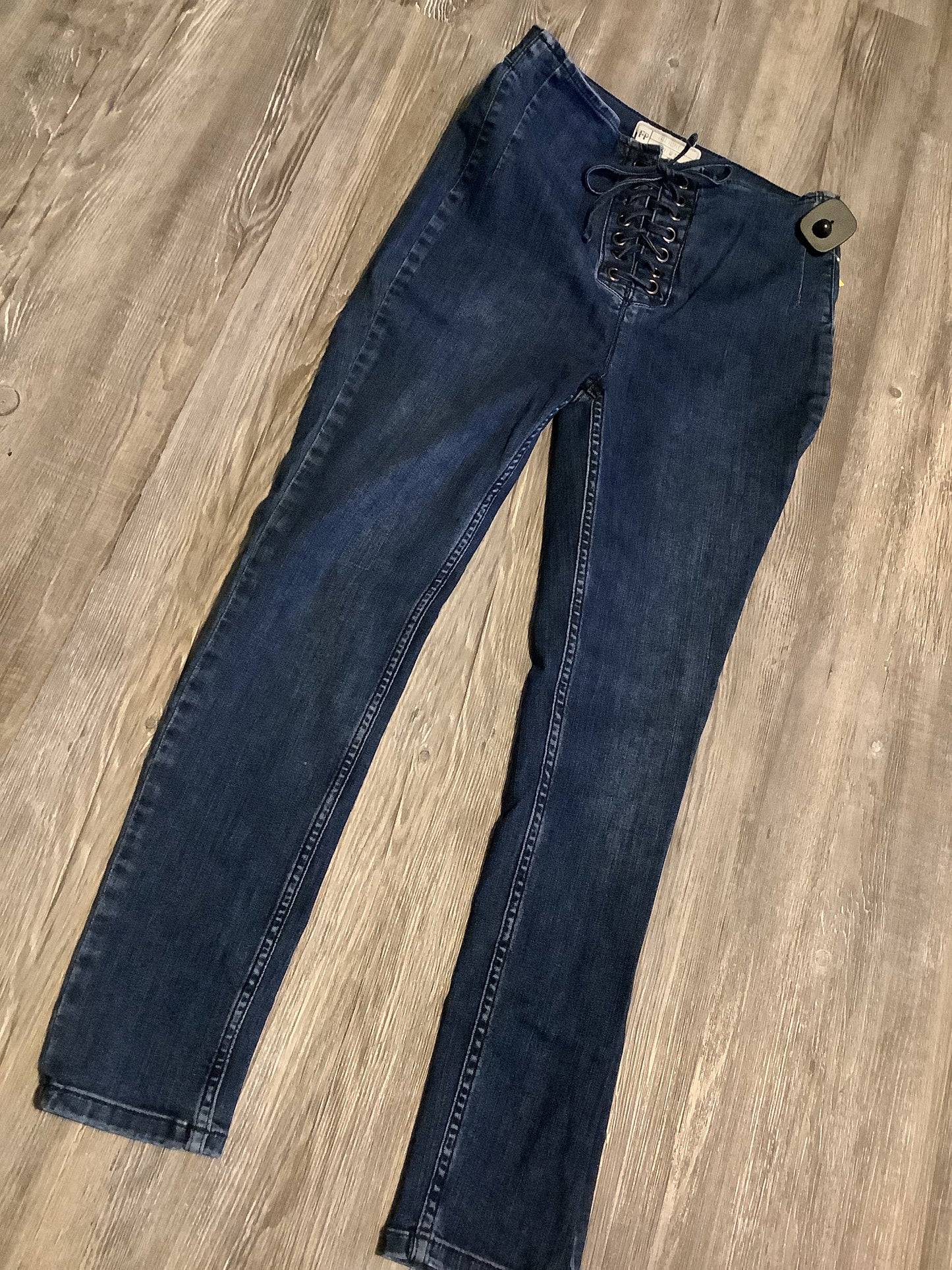 Jeans Skinny By Free People In Blue Denim, Size: 6