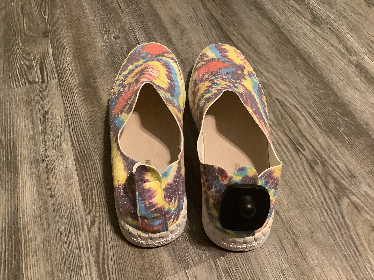 Multi-colored Shoes Sneakers Clothes Mentor, Size 11